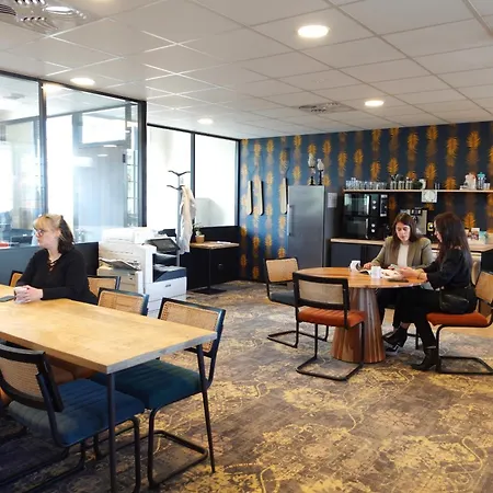 Mitwit Office Coliving 아르카숑