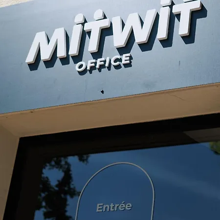 Mitwit Office Coliving شقة *
