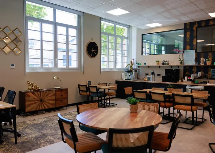 Mitwit Office Coliving * 아르카숑